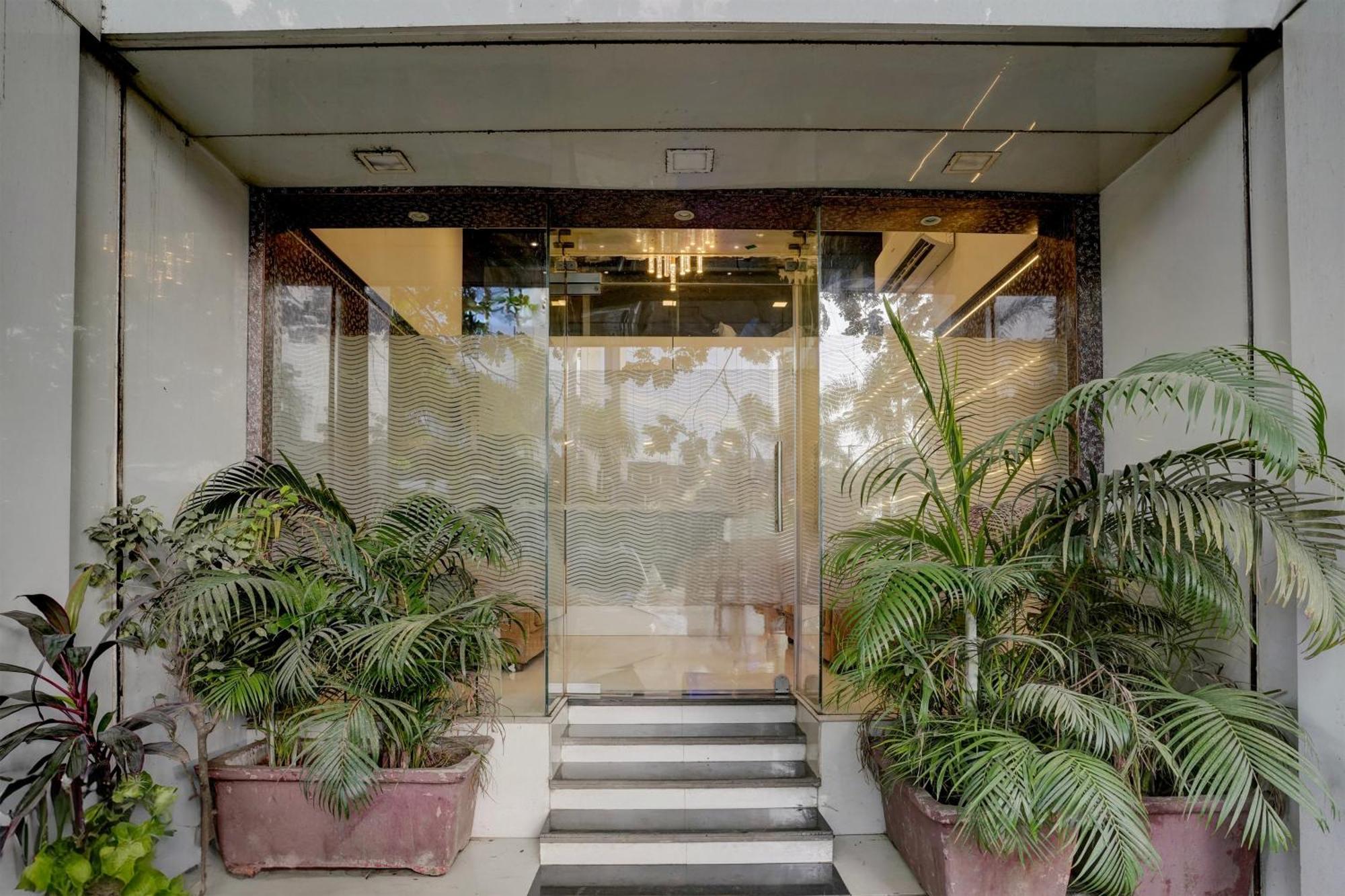 Hotel O Golden Star Bombaim Exterior foto